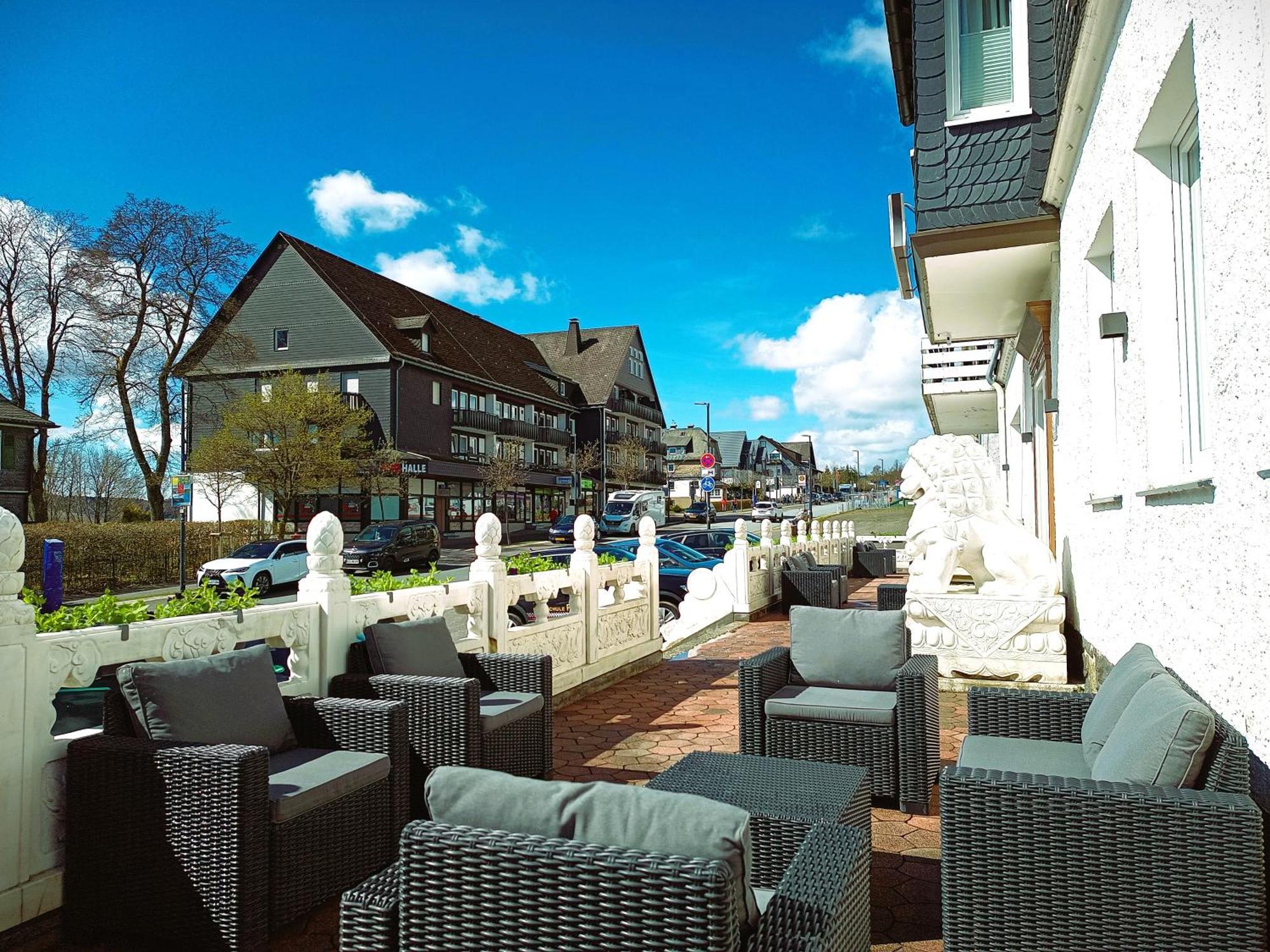Die Zwei Loewen Ferienwohnungen Winterberg Exterior foto