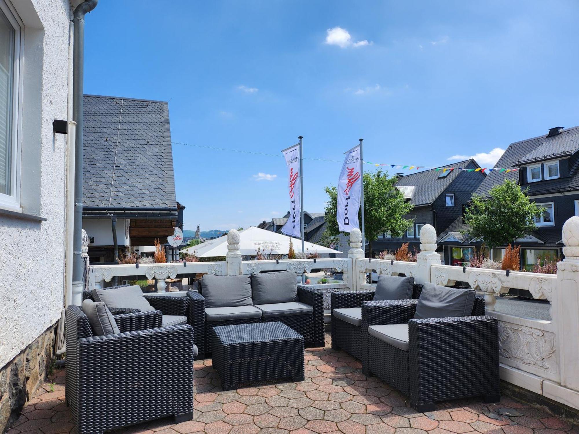 Die Zwei Loewen Ferienwohnungen Winterberg Exterior foto