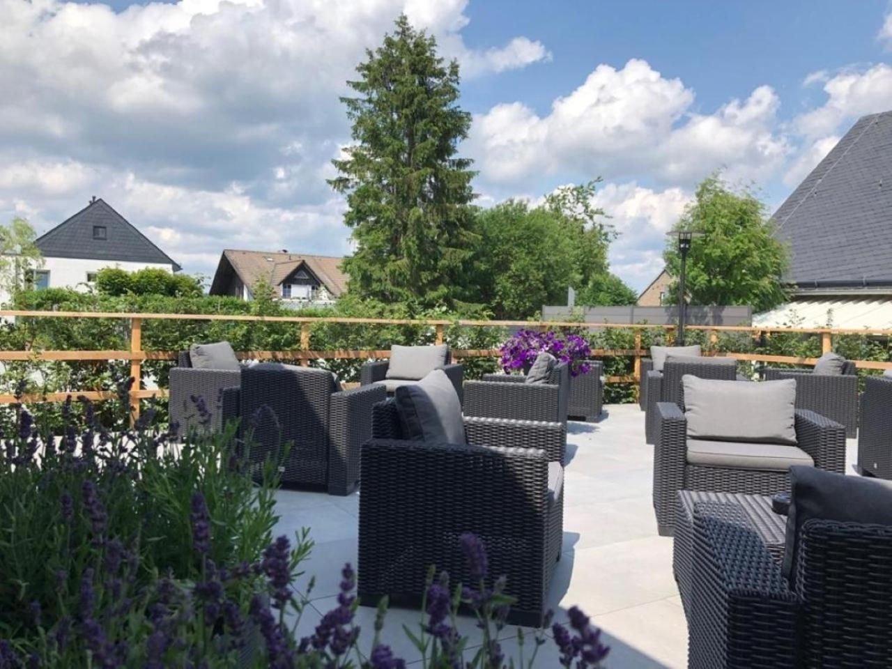 Die Zwei Loewen Ferienwohnungen Winterberg Exterior foto